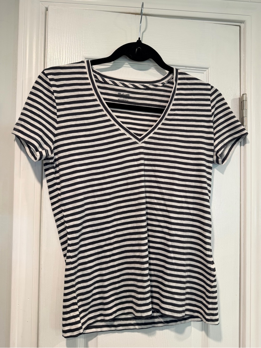 NWOT Madewell Size XXS Gray Stripe V Neck Short Sleeve Slub Cotton Tee Shirt